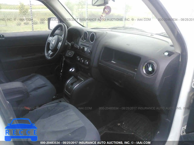 2016 Jeep Patriot 1C4NJRBB5GD685993 зображення 4