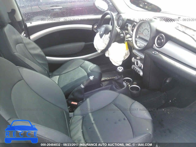 2007 Mini Cooper WMWMF33527TL68923 image 4