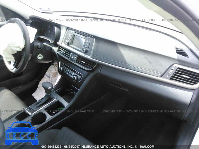 2016 KIA Optima 5XXGT4L32GG008872 image 4