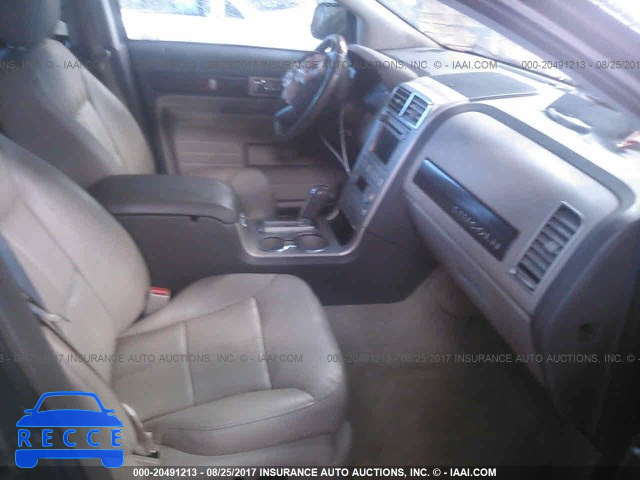 2007 Lincoln MKX 2LMDU88C57BJ21604 image 4