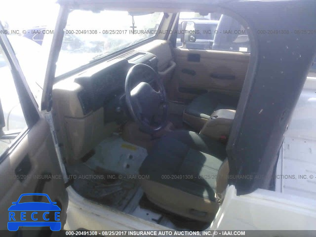 2001 Jeep Wrangler / Tj SAHARA 1J4FA59S51P314030 image 4