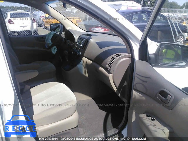 2011 KIA Sedona LX KNDMG4C77B6366437 image 4