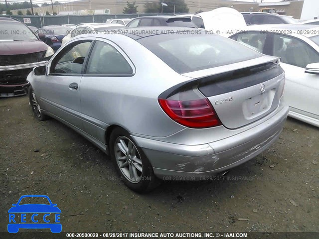 2003 Mercedes-benz C WDBRN40J43A441121 image 2