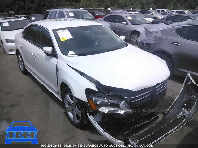 2015 Volkswagen Passat 1VWAS7A30FC113404 image 0