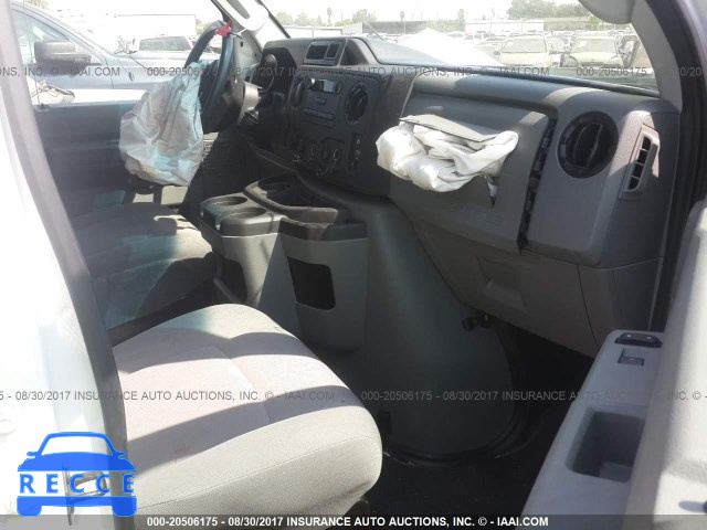 2013 Ford Econoline 1FTNE2EW2DDA67522 Bild 4