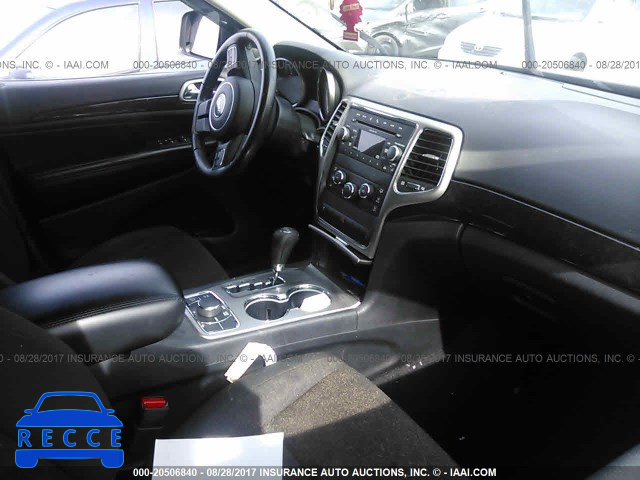 2011 Jeep Grand Cherokee LAREDO 1J4RR4GG3BC596076 зображення 4