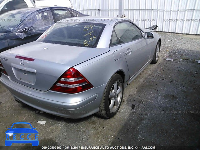 2001 Mercedes-benz SLK WDBKK65F61F195201 image 3