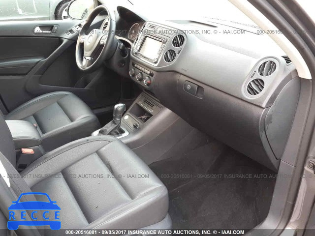 2015 Volkswagen Tiguan WVGBV7AX1FW580150 Bild 4