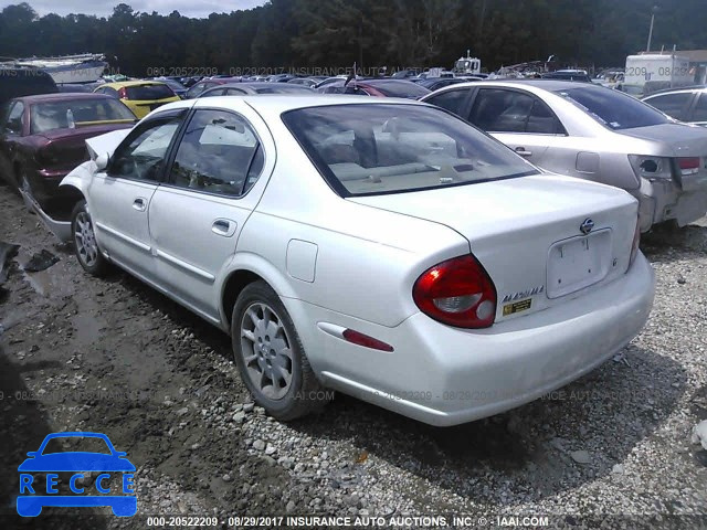 2000 Nissan Maxima JN1CA31D3YT532935 image 2