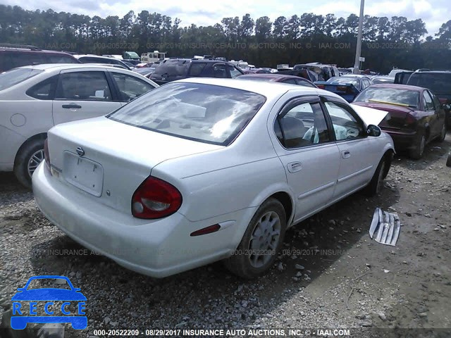 2000 Nissan Maxima JN1CA31D3YT532935 image 3