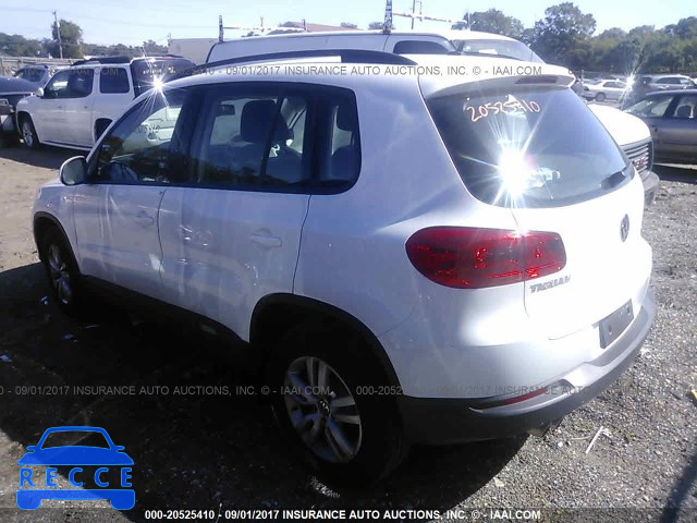 2016 VOLKSWAGEN TIGUAN WVGBV7AX4GW598384 image 2