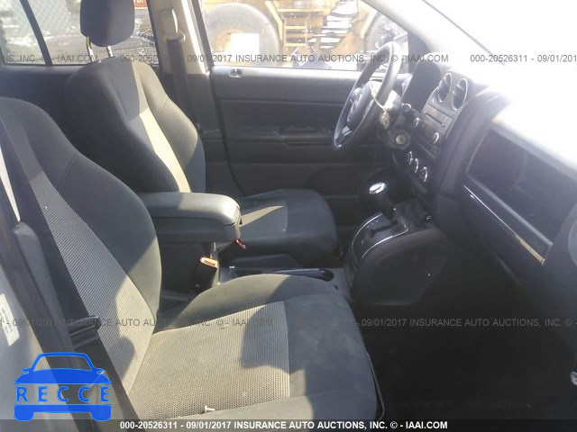 2011 Jeep Compass 1J4NT1FAXBD260110 зображення 4