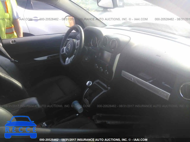 2015 Jeep Compass 1C4NJDCB4FD106301 image 4