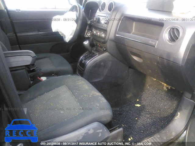 2010 Jeep Compass SPORT 1J4NF4FB0AD570363 image 4