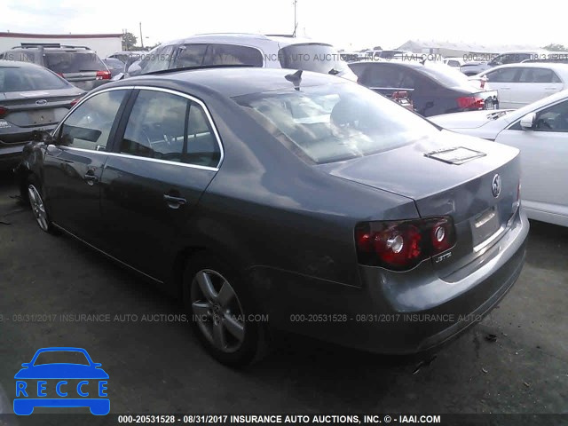 2008 Volkswagen Jetta 3VWRZ71K78M135715 image 2