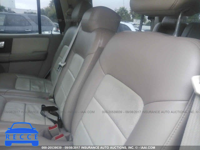 2004 Ford Expedition 1FMFU18L74LB11941 image 7
