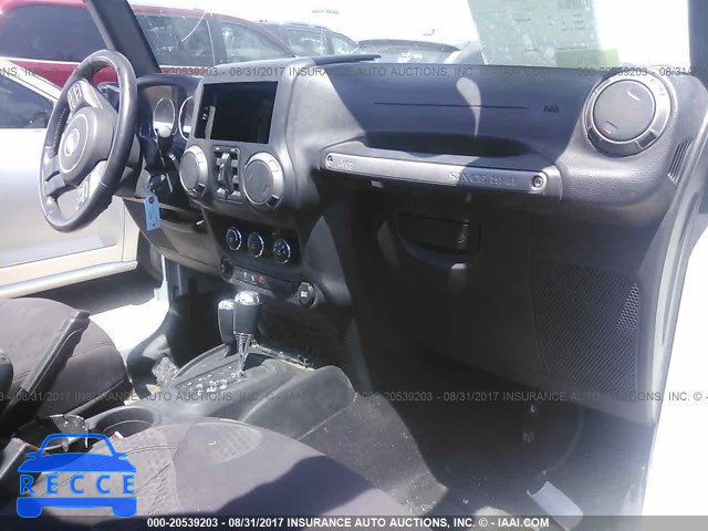 2015 JEEP WRANGLER UNLIMITE SPORT 1C4BJWDGXFL571485 image 4