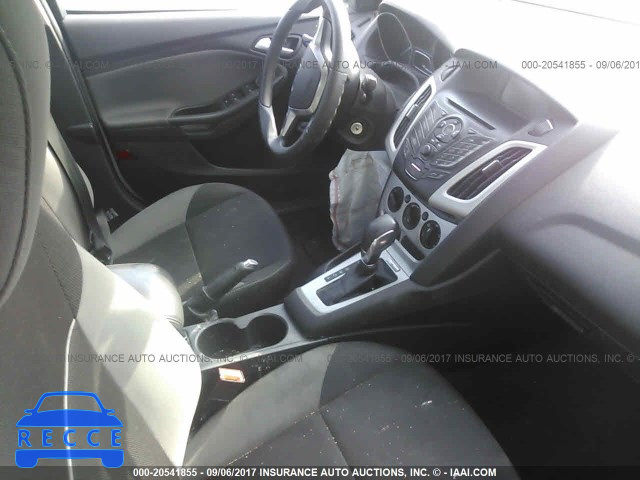 2014 Ford Focus SE 1FADP3F25EL312561 image 4