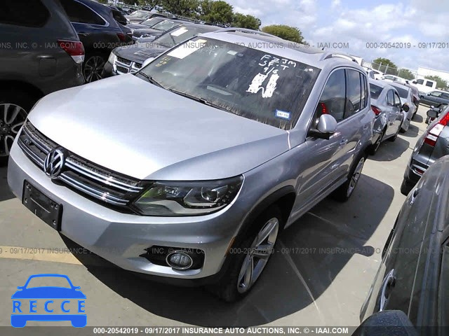 2015 Volkswagen Tiguan S/SE/SEL/R-LINE WVGAV7AX1FW612929 Bild 1