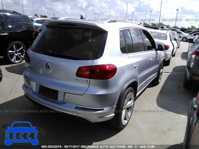 2015 Volkswagen Tiguan S/SE/SEL/R-LINE WVGAV7AX1FW612929 image 3