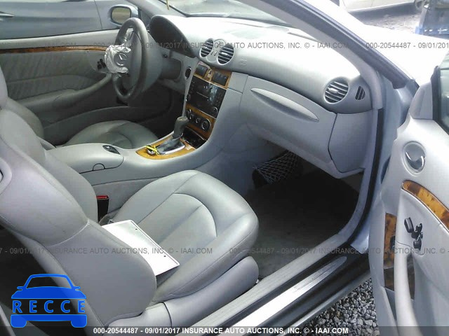 2005 Mercedes-benz CLK WDBTJ65J25F160916 image 4