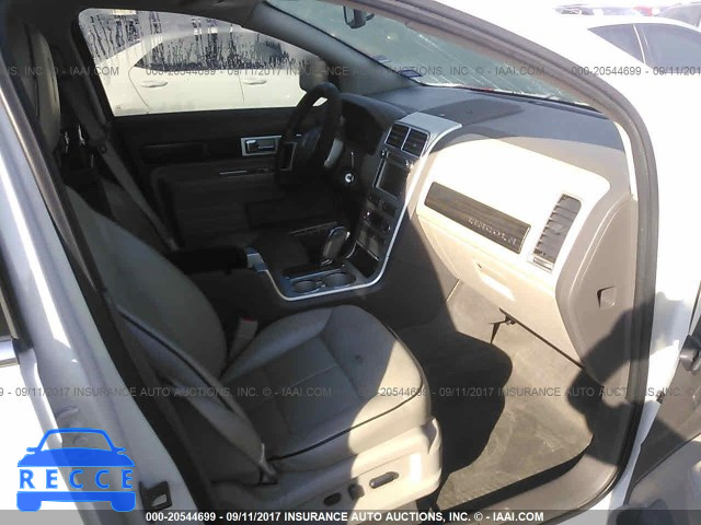 2009 Lincoln MKX 2LMDU88C29BJ13124 image 4