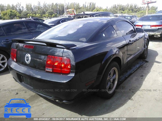 2006 Ford Mustang 1ZVFT82H065232478 image 3