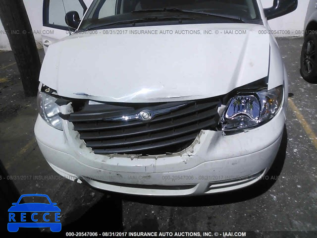 2006 Chrysler Town and Country 1A4GP45R46B540838 image 5