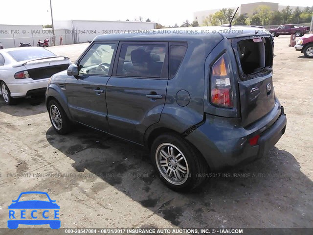 2011 KIA Soul KNDJT2A24B7213275 Bild 2