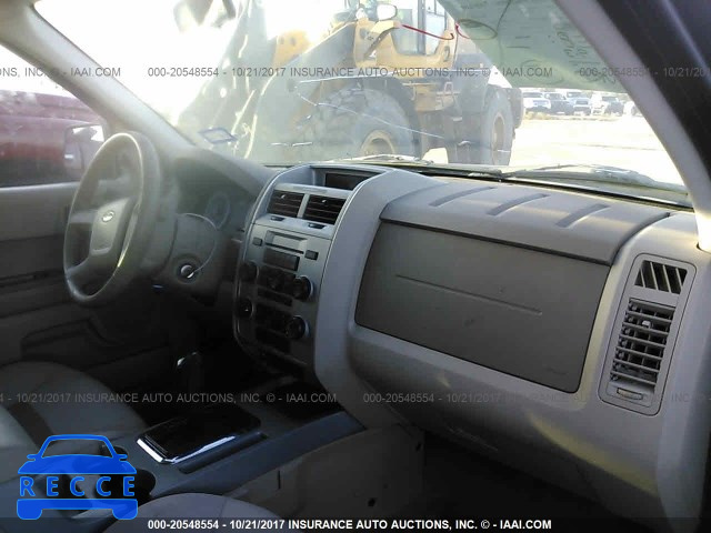 2008 Ford Escape 1FMCU93138KC98078 image 4