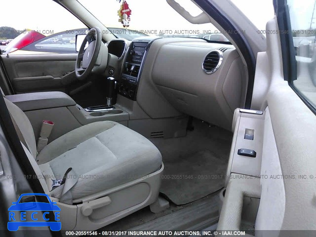 2007 Ford Explorer XLT 1FMEU73E77UA88215 image 4