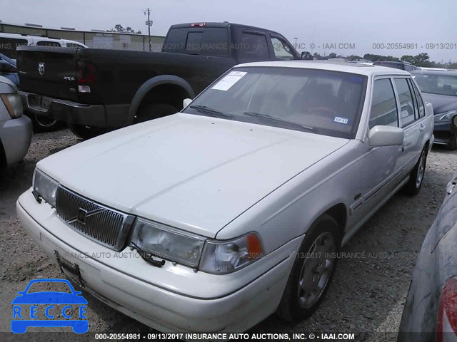 1998 Volvo S90 YV1KS9602W1135752 Bild 1