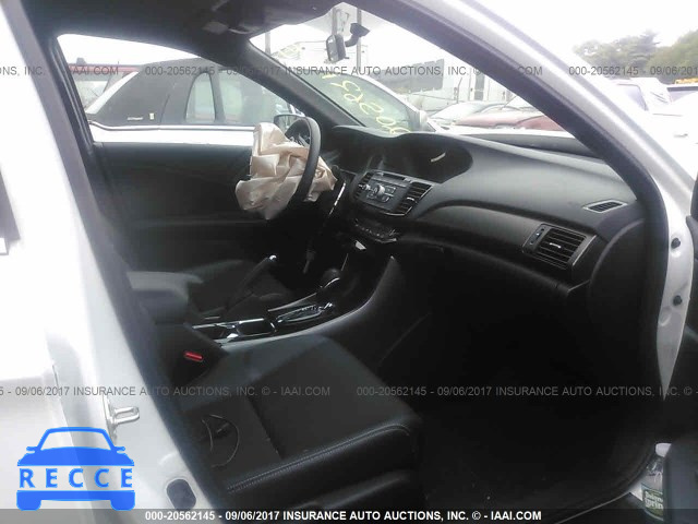 2016 Honda Accord 1HGCR2F52GA240609 зображення 4