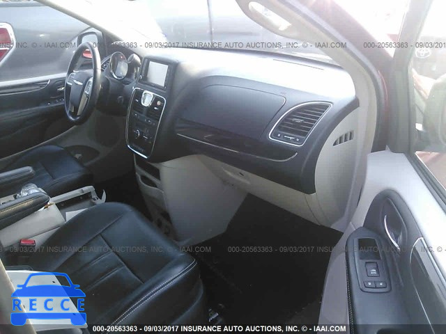 2013 Chrysler Town and Country 2C4RC1CG0DR585039 image 4