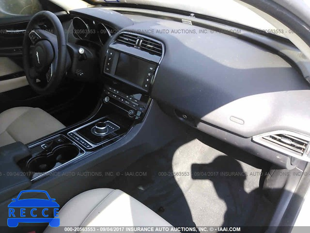 2017 JAGUAR XE SAJAD4BV1HA953056 image 4