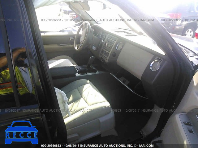 2008 Ford Expedition XLT 1FMFU15558LA86940 зображення 4