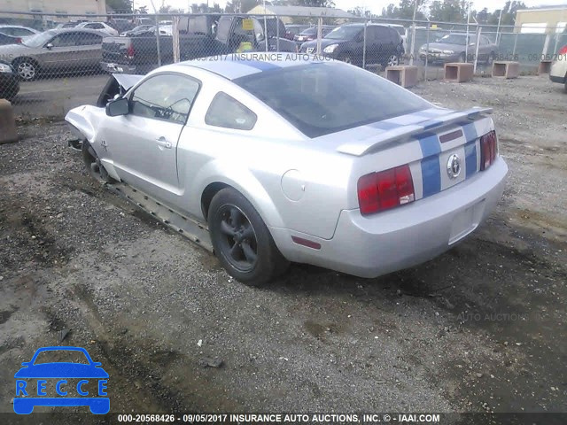 2006 Ford Mustang 1ZVFT80N665210798 image 2