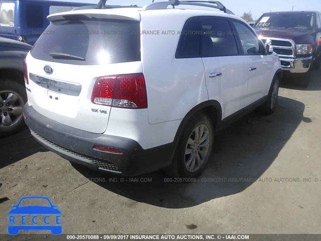 2011 KIA Sorento 5XYKU4A22BG178770 image 3