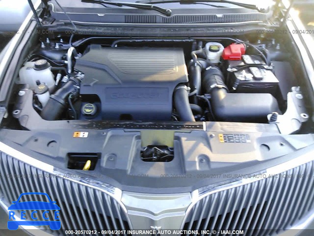 2016 LINCOLN MKT 2LMHJ5AT5GBL03144 зображення 9