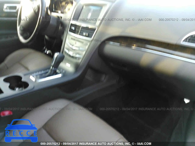 2016 LINCOLN MKT 2LMHJ5AT5GBL03144 зображення 4