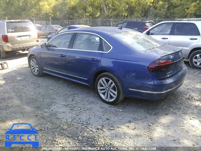 2017 VOLKSWAGEN PASSAT 1VWCT7A32HC062366 image 2