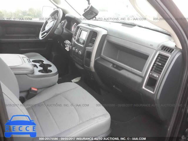 2016 RAM 1500 1C6RR6FTXGS119780 image 4