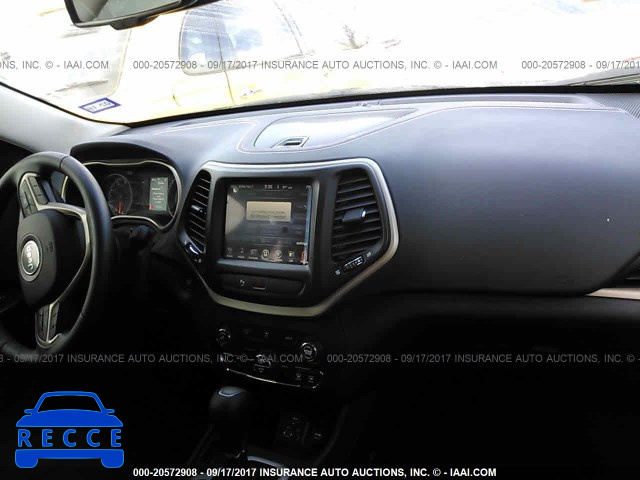 2017 JEEP CHEROKEE LATITUDE 1C4PJLCB4HW508104 image 4