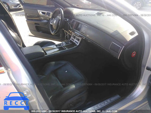 2012 Jaguar XF SAJWA0JC1CMS38809 image 4