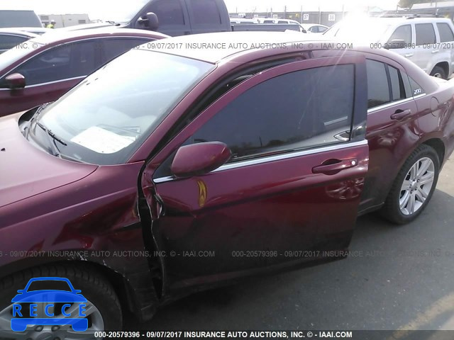 2013 CHRYSLER 200 1C3CCBAB4DN670745 зображення 5