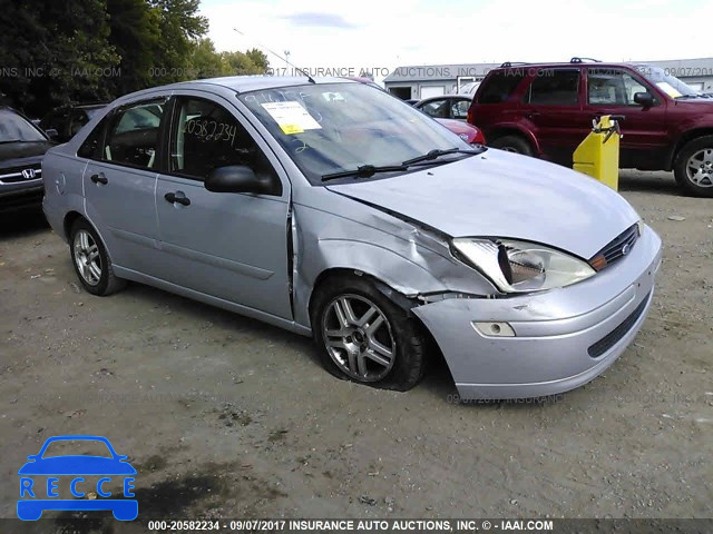 2000 FORD FOCUS 1FAFP34P8YW273149 image 0