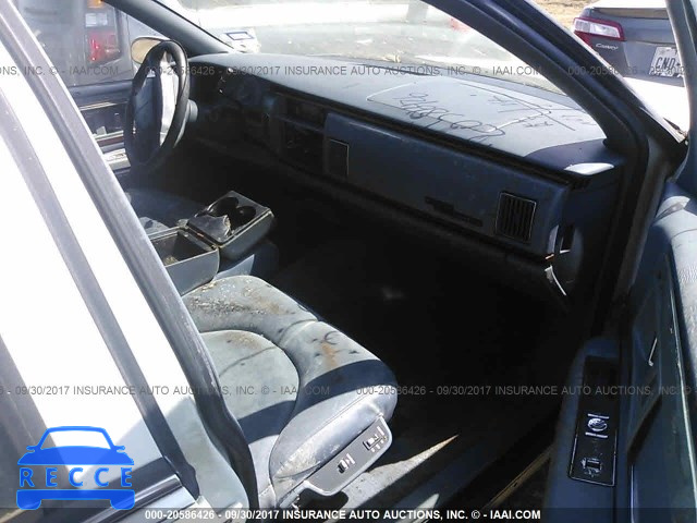 1995 Buick Roadmaster ESTATE 1G4BR82P2SR409411 image 4