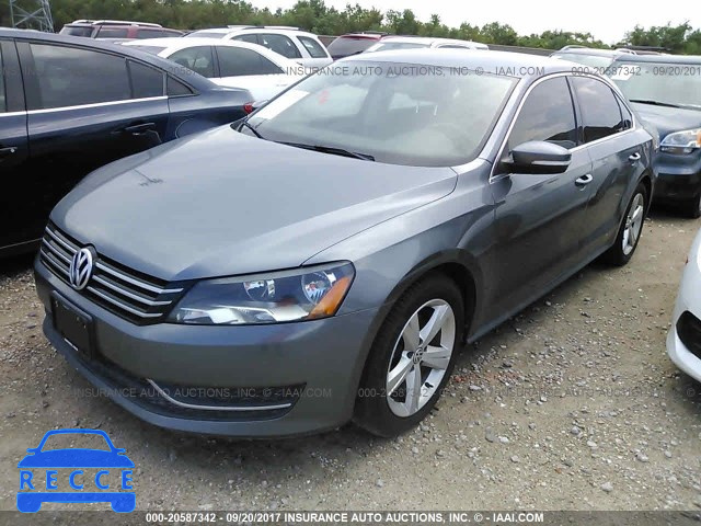 2013 Volkswagen Passat SE 1VWBP7A34DC098814 зображення 1