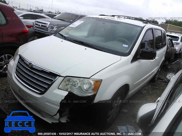 2010 Chrysler Town and Country 2A4RR4DE7AR281516 зображення 1