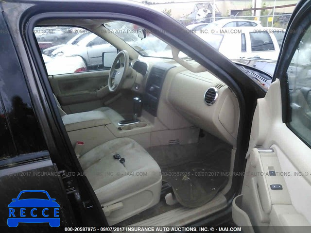 2006 Ford Explorer XLS 1FMEU72E66UA61331 зображення 4